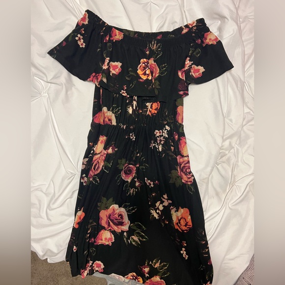 High Low Off the Shoulder Floral Dress - Picture 2 of 6